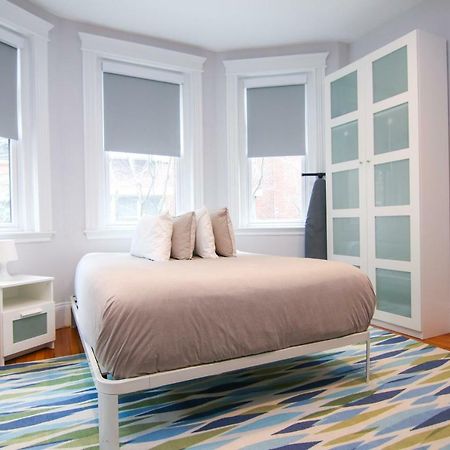 A Stylish Stay W/ A Queen Bed, Heated Floors.. #24 بروكلاين المظهر الخارجي الصورة