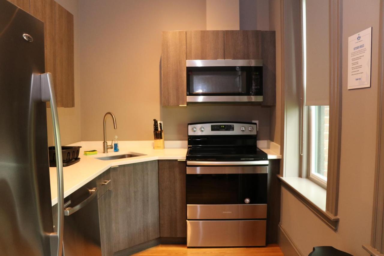 A Stylish Stay W/ A Queen Bed, Heated Floors.. #24 بروكلاين المظهر الخارجي الصورة
