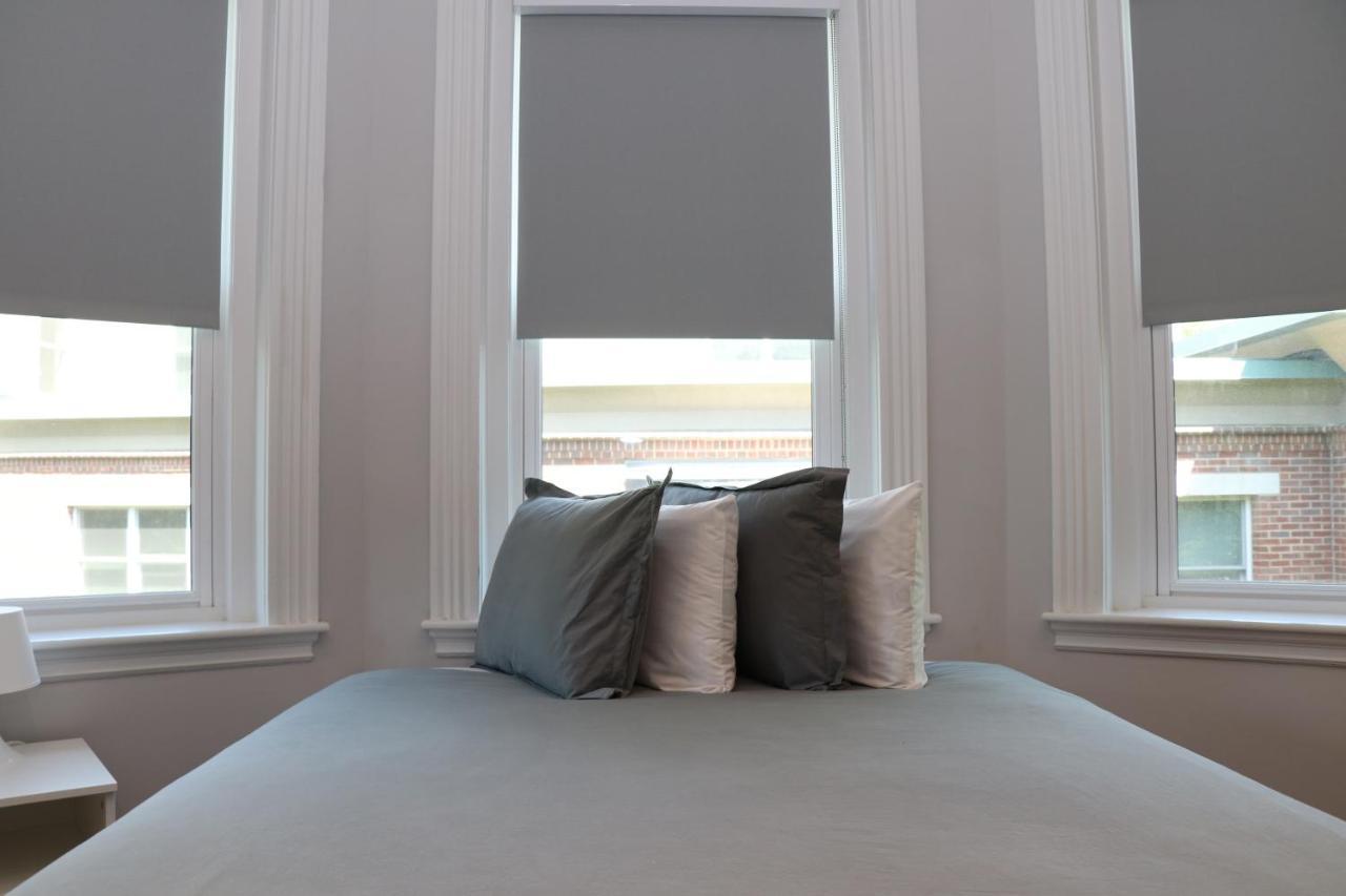 A Stylish Stay W/ A Queen Bed, Heated Floors.. #24 بروكلاين المظهر الخارجي الصورة